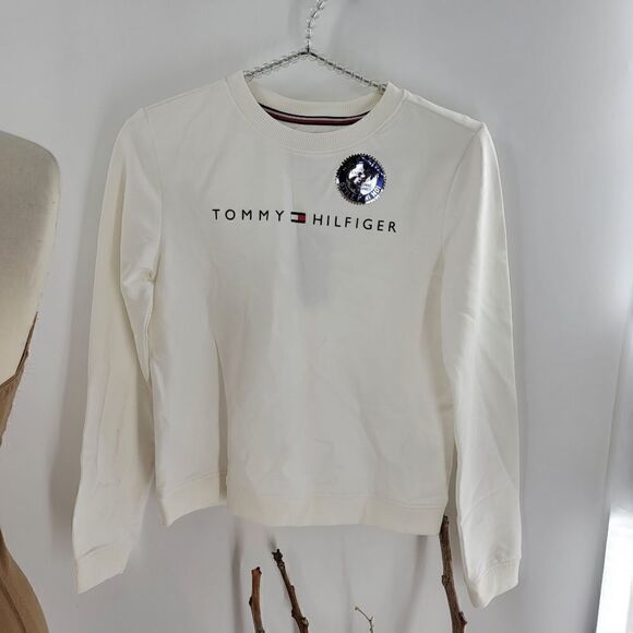 Tommy Hilfiger Other - Tommy Hilfiger cream girls sweatshirt with logo on front